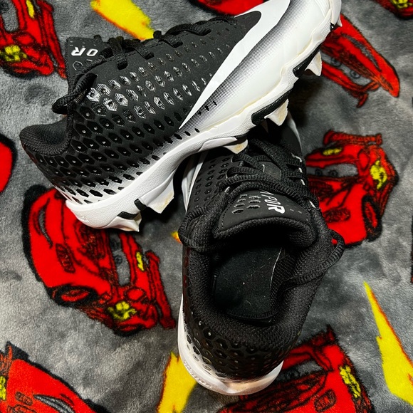 Boys size 2 shoe bundle - Picture 5 of 7